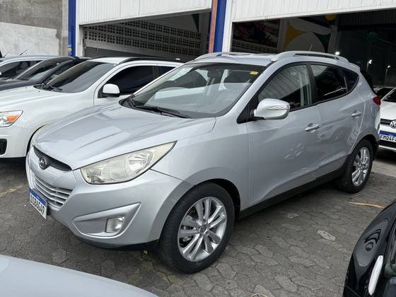 HYUNDAI IX35 2.0 MPI 4X2 16V FLEX 4P AUTOMÁTICO HYUNDAI IX35 2.0 MPI 4X2 16V FLEX 4P AUTOMÁTICO